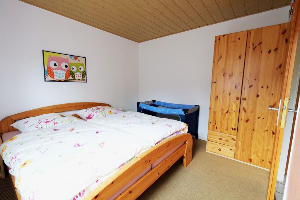 Wolfsbau Ferienwohnung ランゲスハイム エクステリア 写真